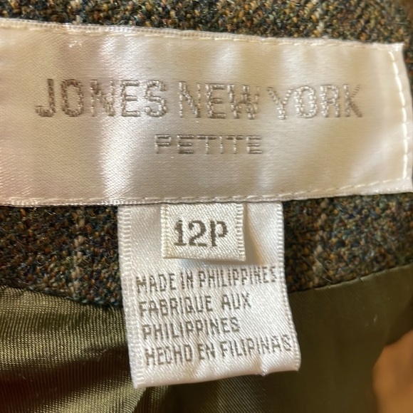 Jones New York ~ Women's Wool Blazer With Velvet Collar - Picture 10 of 11